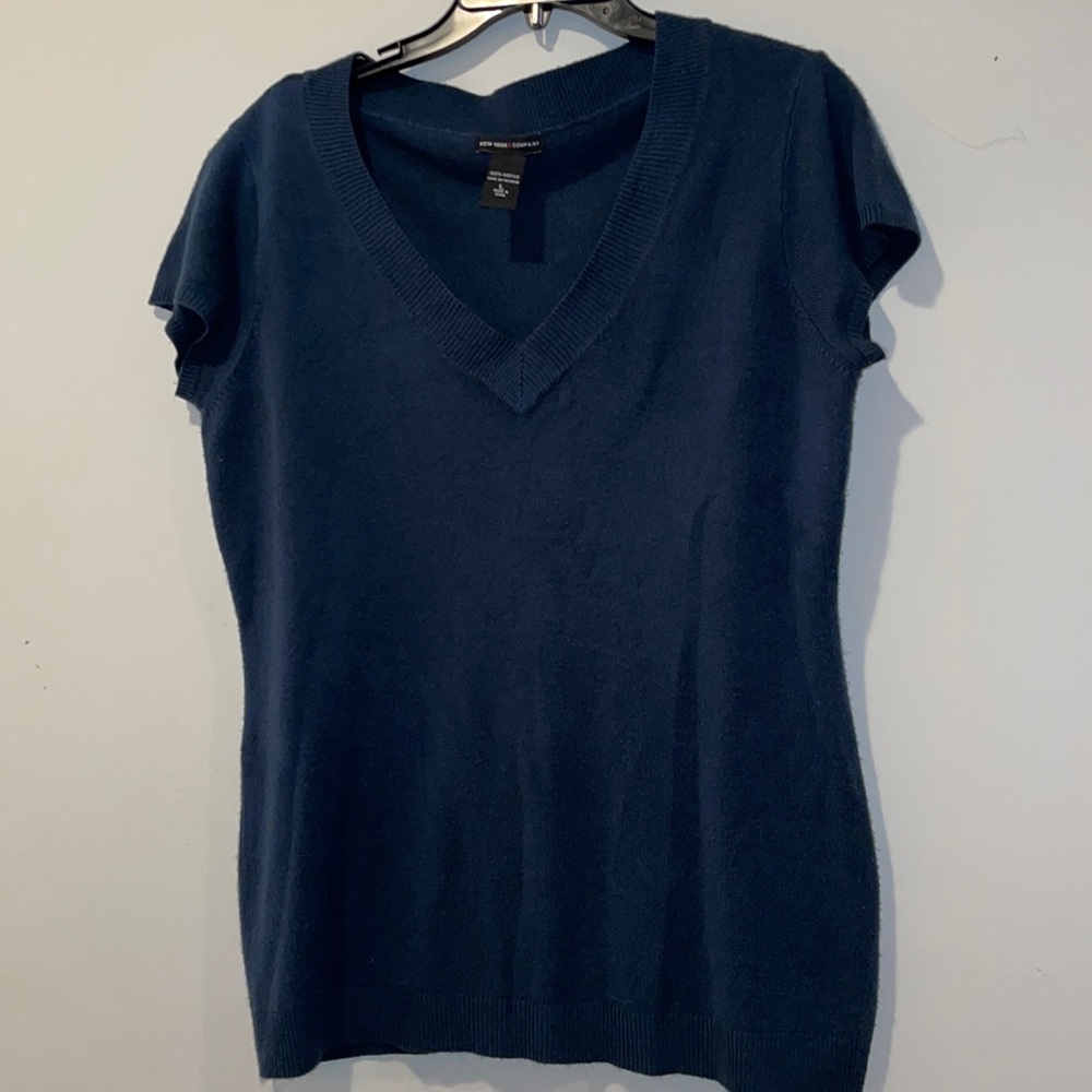 Navy vneck sweater